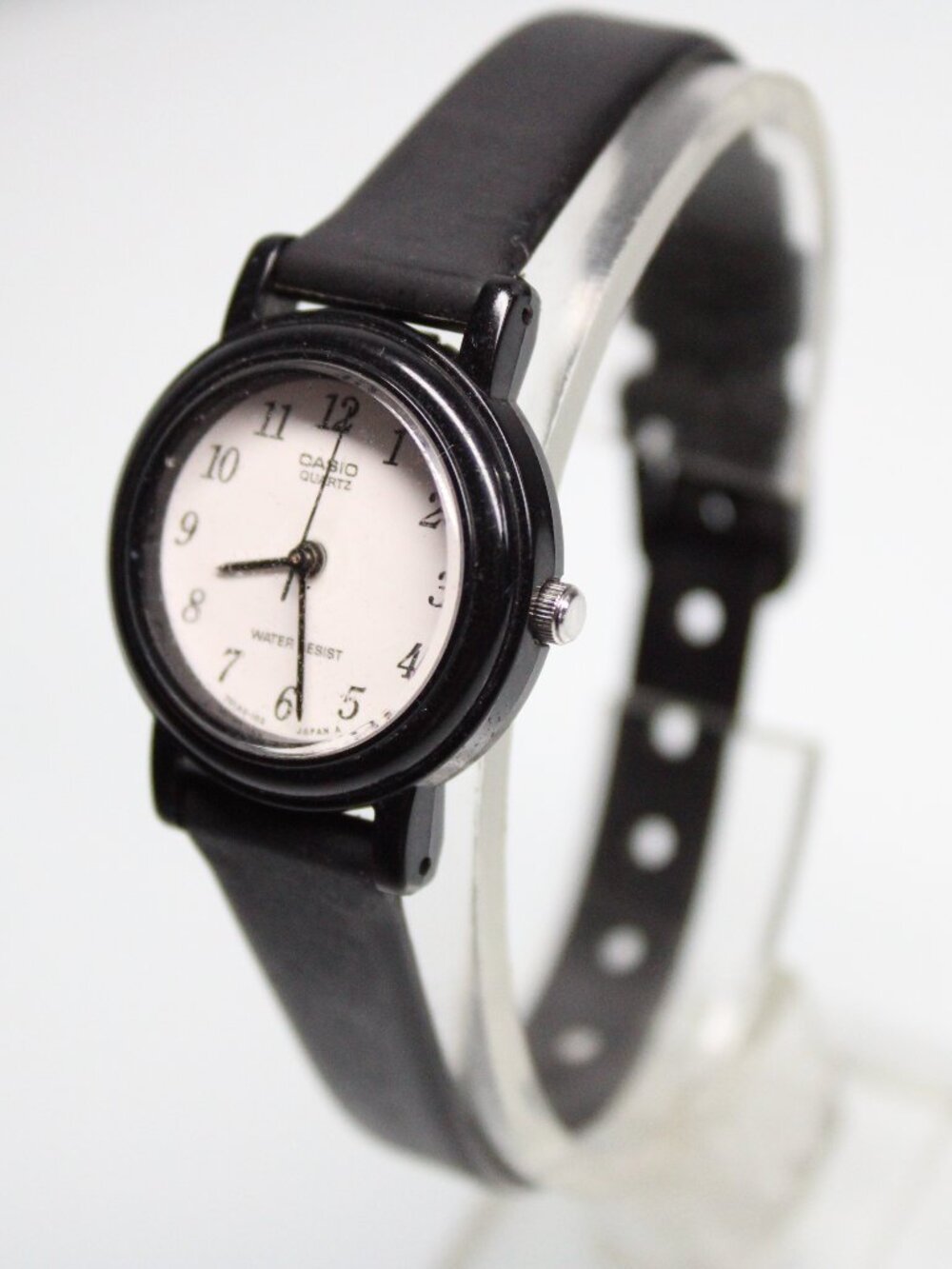 Casio Quartz Analog Watch 701A2-103 White Dial Black Band Water Resist Japan